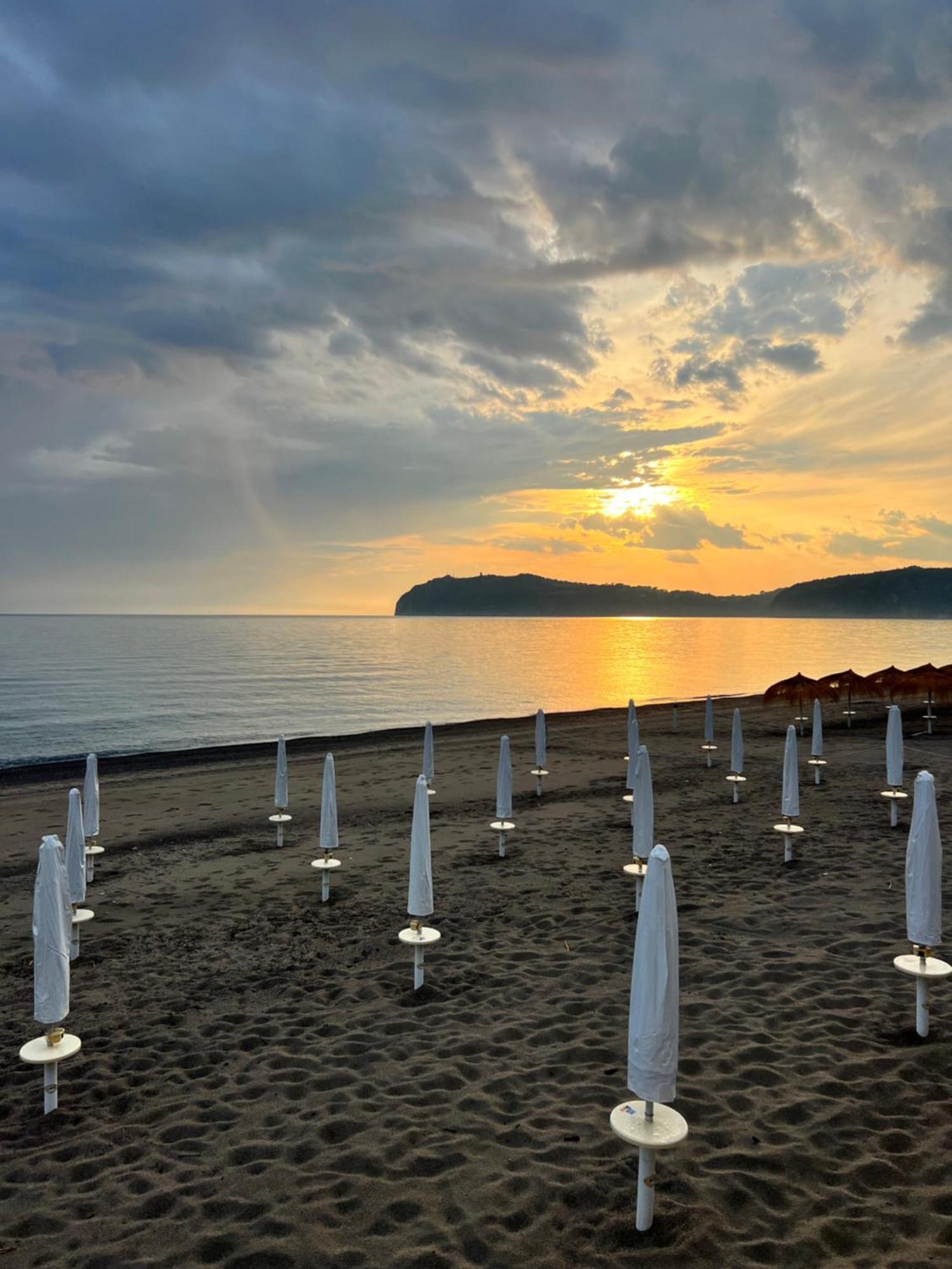 Poseidonrooms Marina di Camerota Exteriör bild