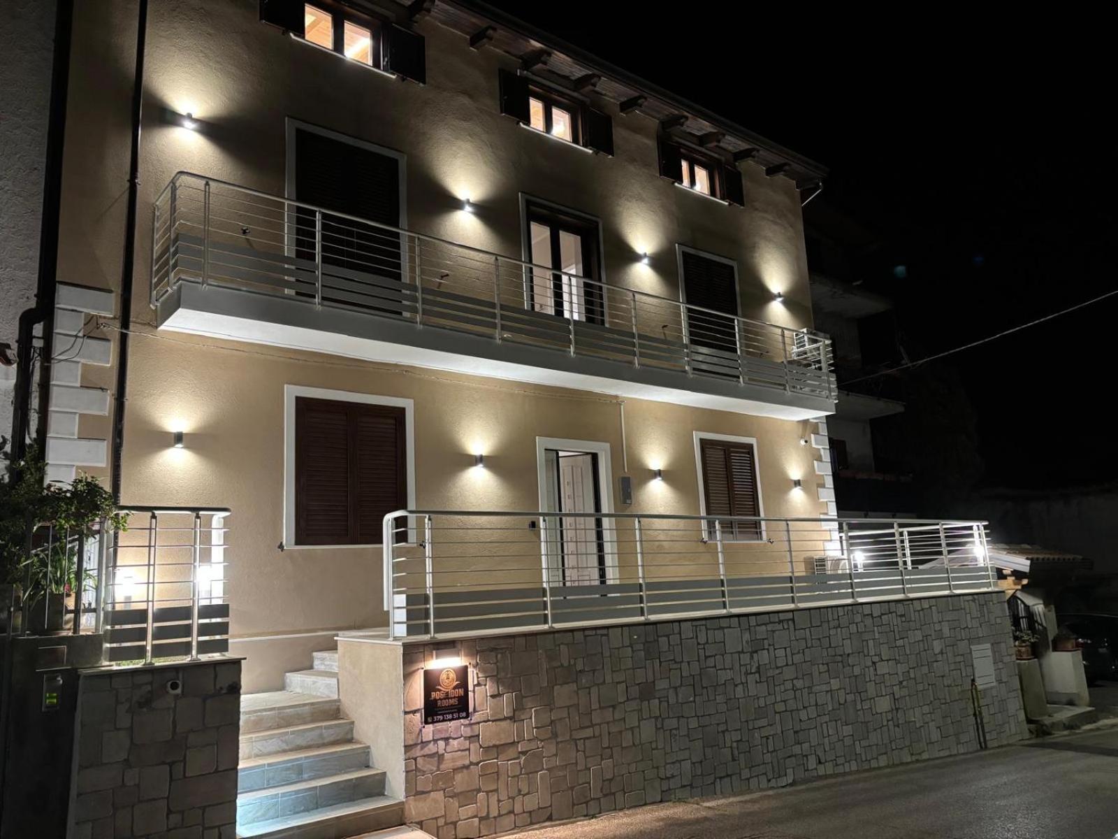 Poseidonrooms Marina di Camerota Exteriör bild
